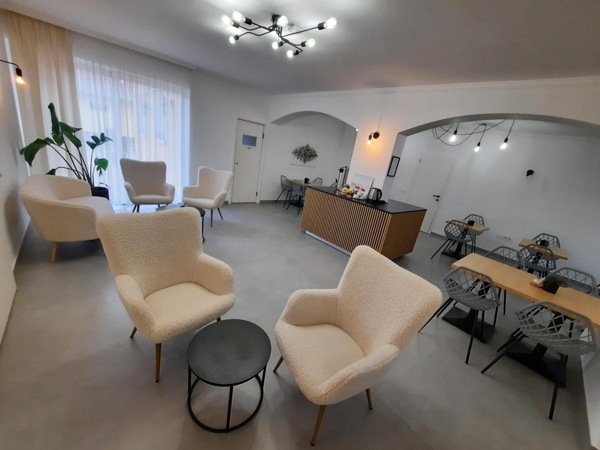 Hotel Termál Panzió Hajdúnánás Exterior foto